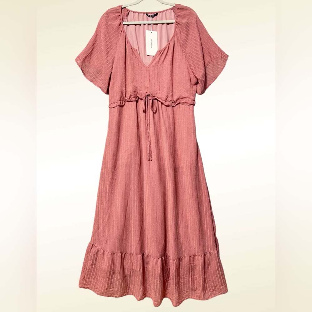 BloomChic Pink Midi Dress